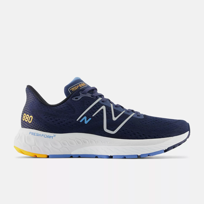 NEW BALANCE MENS 880 13 (2E)