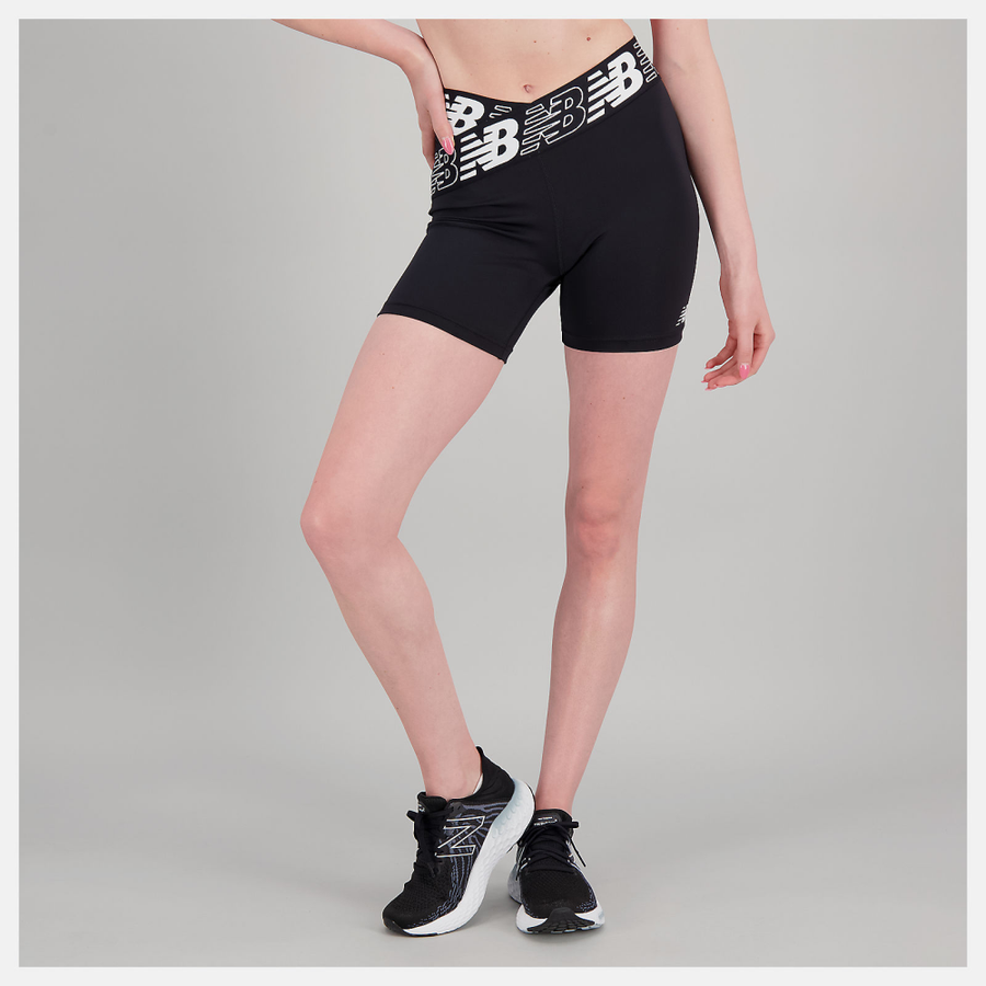 NEW BALANCE WMNS RELENTLESS FITTED SHORT