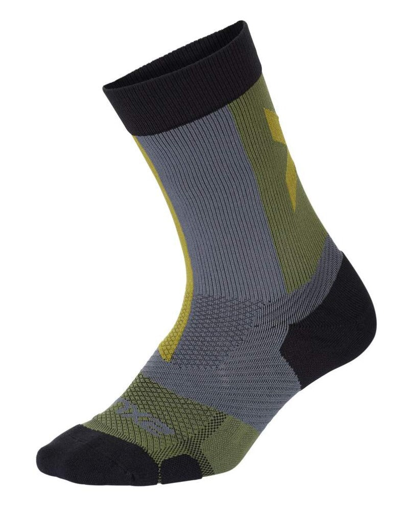 2XU UNISEX VECTR LIGHT CUSHION CREW SOCKS