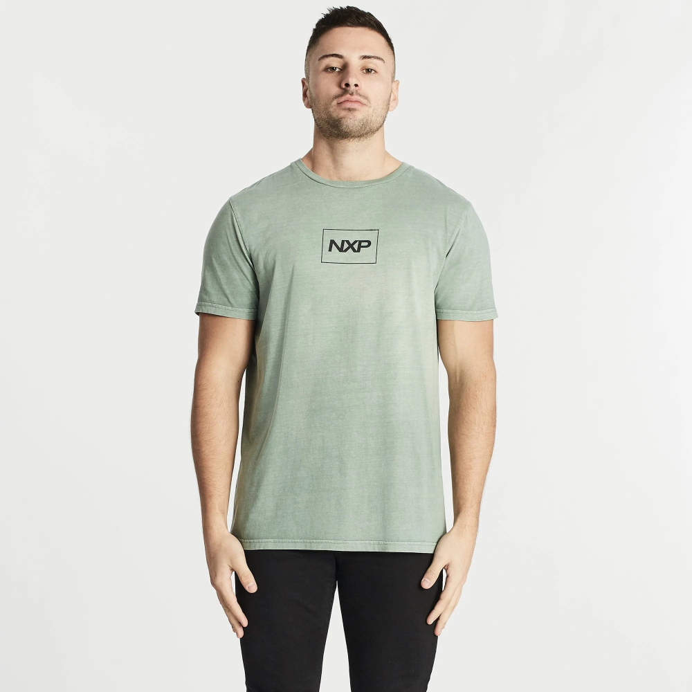 NENA & PASADENA MENS COMEBACK SCOOP BACK TEE