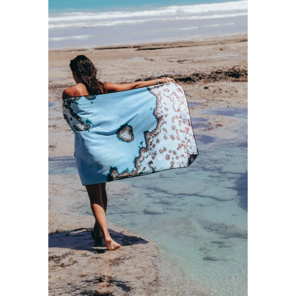 WILL & WIND HEART REEF TRAVEL TOWEL