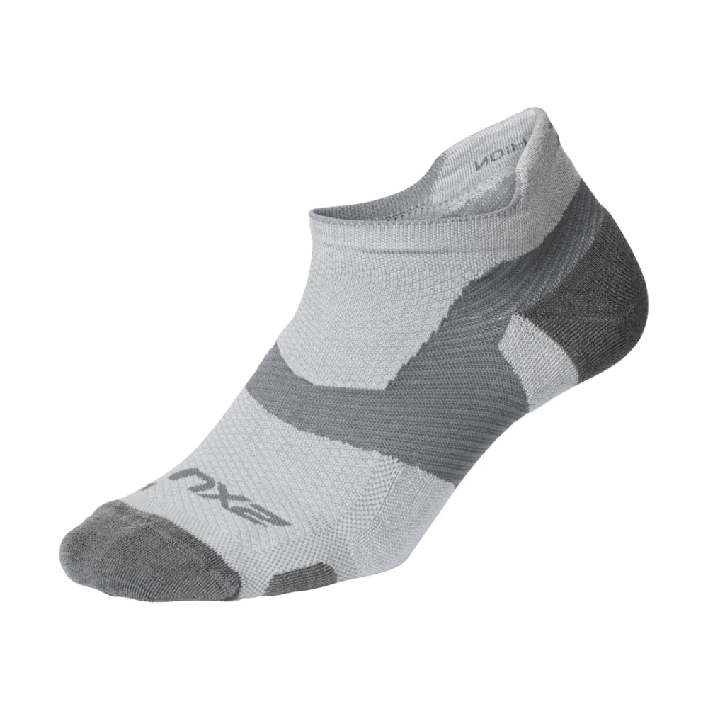2XU UNISEX VECTR MERINO LIGHT CUSHION NO SHOW SOCKS