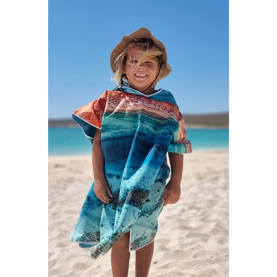 WILL & WIND MINI NINGALOO HOODED TOWEL